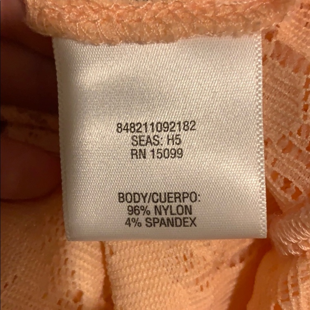 Cute NWOT pink top - Picture 6 of 6